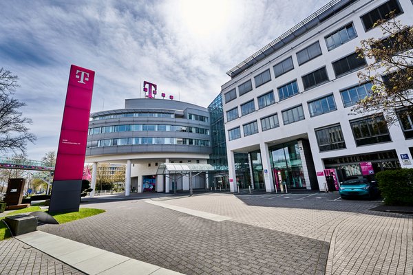 Deutsche Telekom sees rising campus network market demand