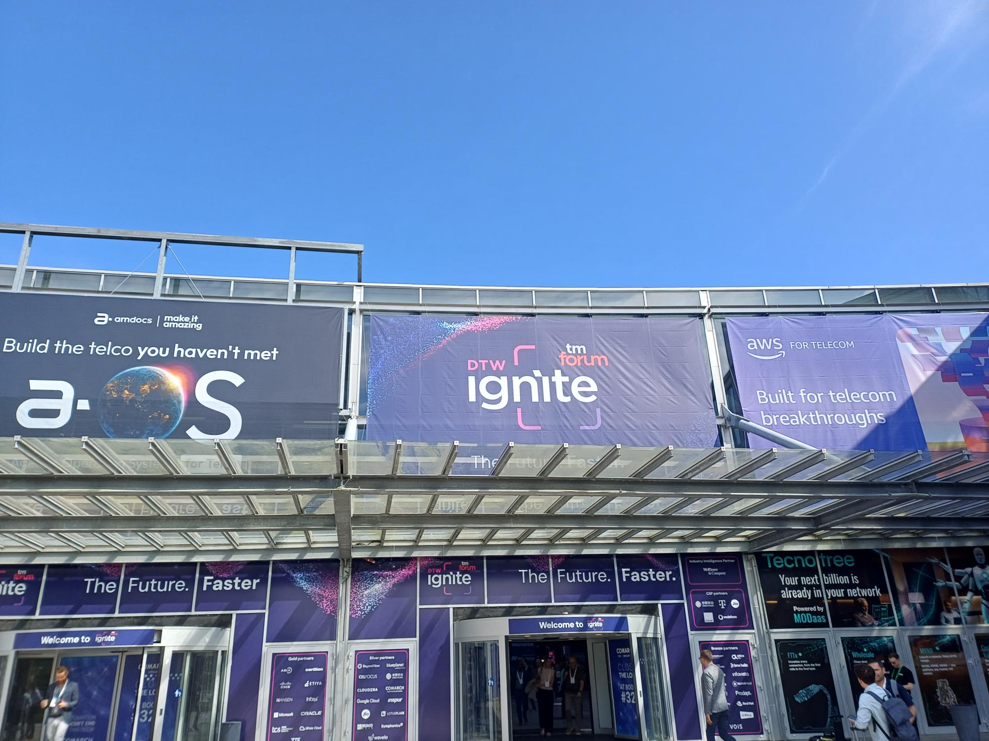 CSPs and vendors collaborate to address the challenges of scaling agentic AI